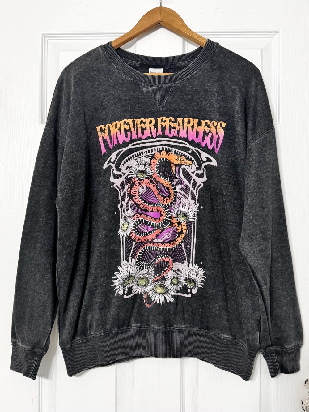 No Boundaries Forever Fearless Snake Graphic Sweatshirt Black Vintage Wash